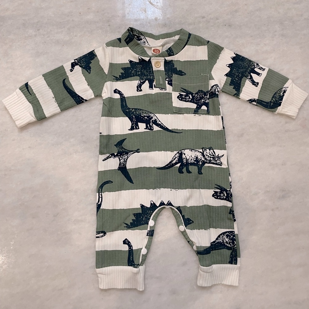 Long sleeve onsie